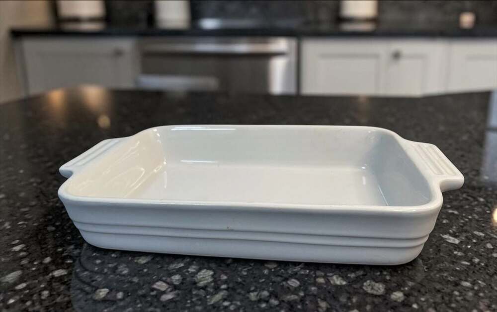 Le Creuset 12.20 Stoneware Rectangular Baking Dish, White 12”x8”x3”